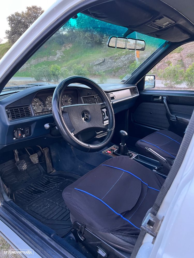 Mercedes-Benz W201 (1982-1993) 190 D 2.0 - 5