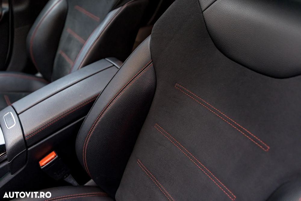 Mercedes-Benz CLA - 24