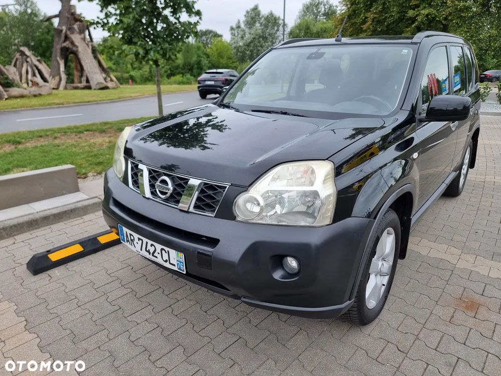 Nissan X-Trail - 2