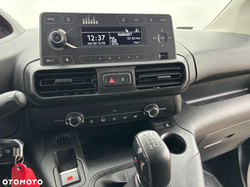 Peugeot Partner - 17