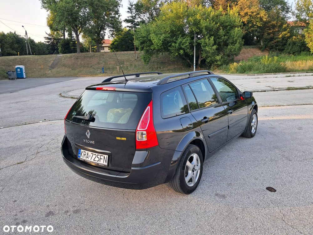 Renault Megane 1.6 Authentique - 3