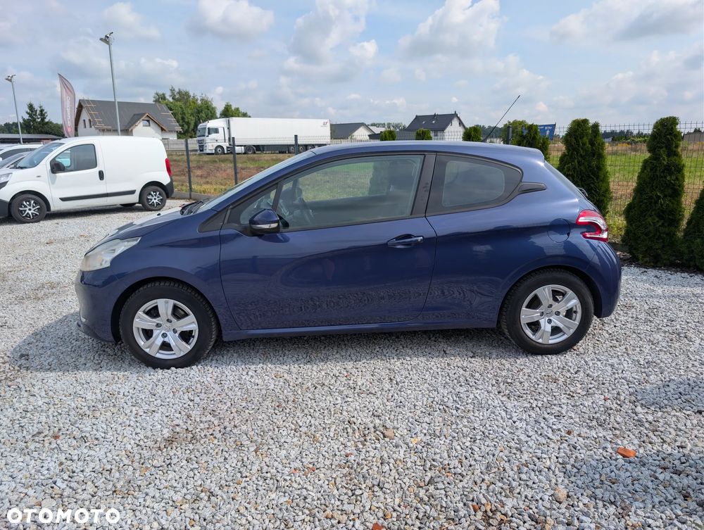 Peugeot 208 82 VTI Active - 3