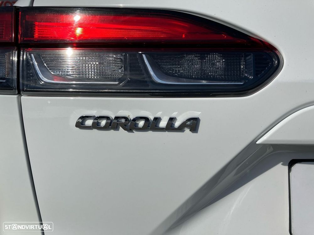 Toyota Corolla Cross 1.8 Hybrid Exclusive - 26