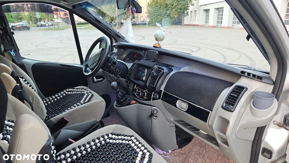 Renault Trafic - 8