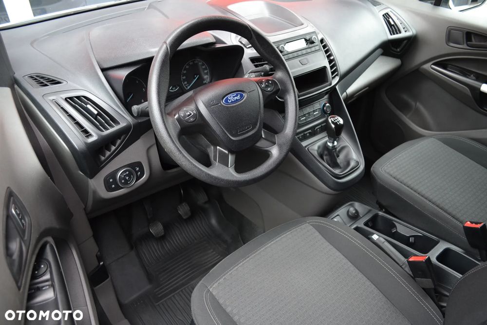 Ford Transit Connect - 8