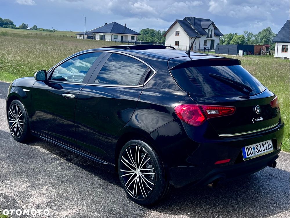 Alfa Romeo Giulietta 2.0 JTDM 16V Turismo - 6