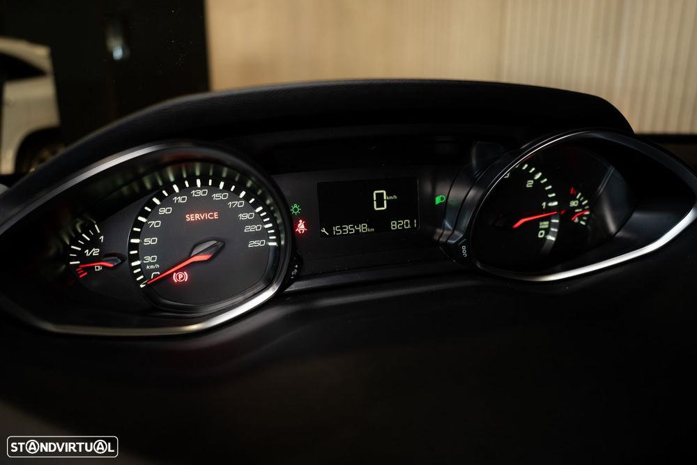 Peugeot 308 1.6 BlueHDi Allure - 25