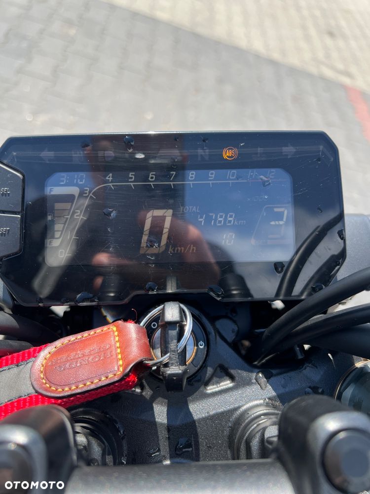 Honda CB - 6