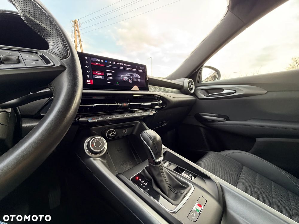 Alfa Romeo Tonale - 26