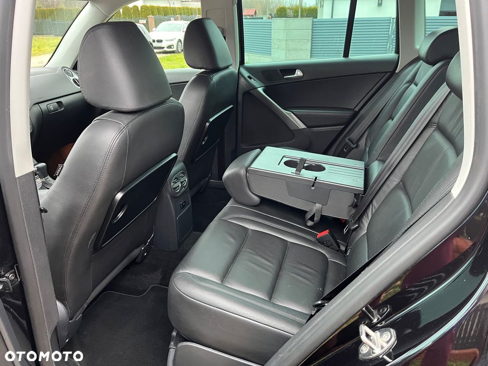 Volkswagen Tiguan 2.0 TSI 4Motion DSG Sport & Style - 23