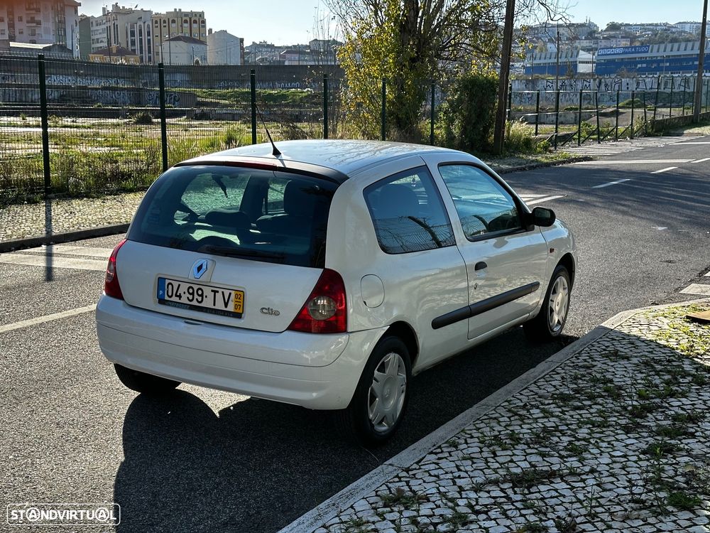 Renault Clio 1.2 16V Confort Dynamique - 5