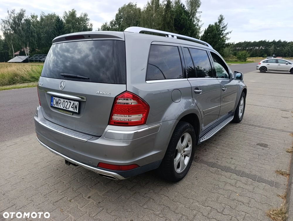 Mercedes-Benz GL 450 4Matic 7G-TRONIC - 3