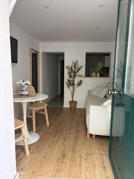 Apartamento renovado Chiado - Grande imagem: 2/12