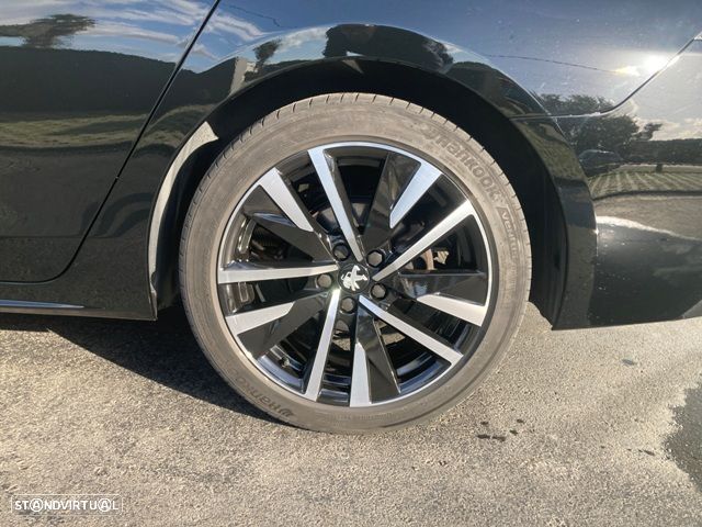 Peugeot 508 1.5 BlueHDi GT EAT8 - 12