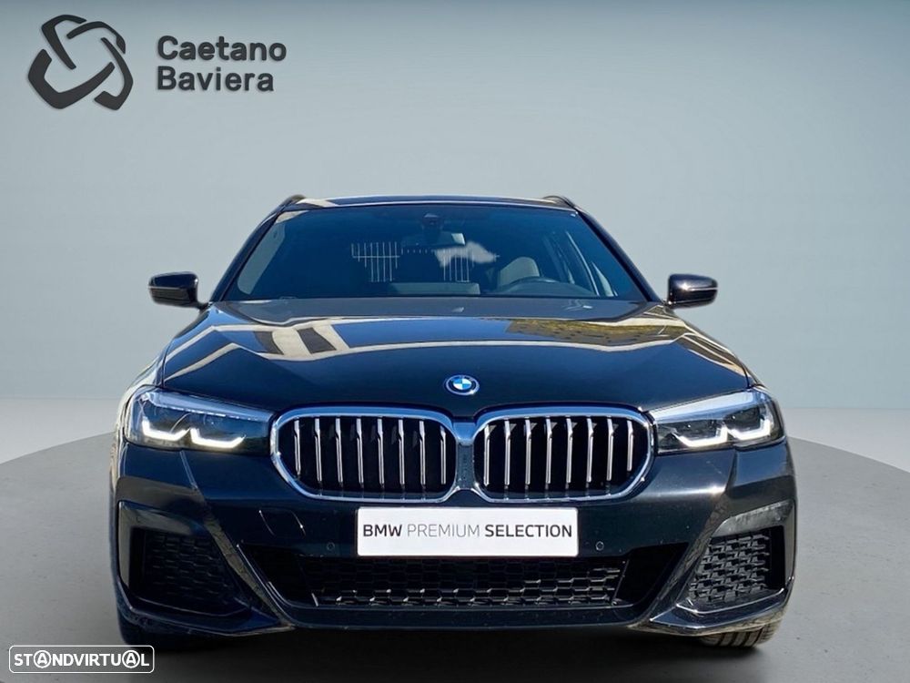 BMW 530 e Pack Desportivo M - 26