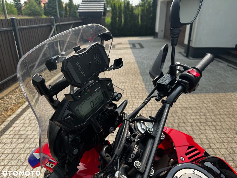 Honda CRF - 8