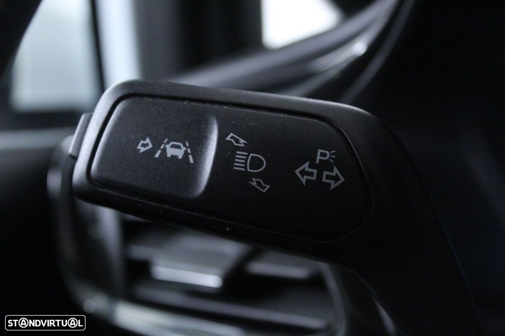 Ford Fiesta 1.0 EcoBoost ST-Line - 25