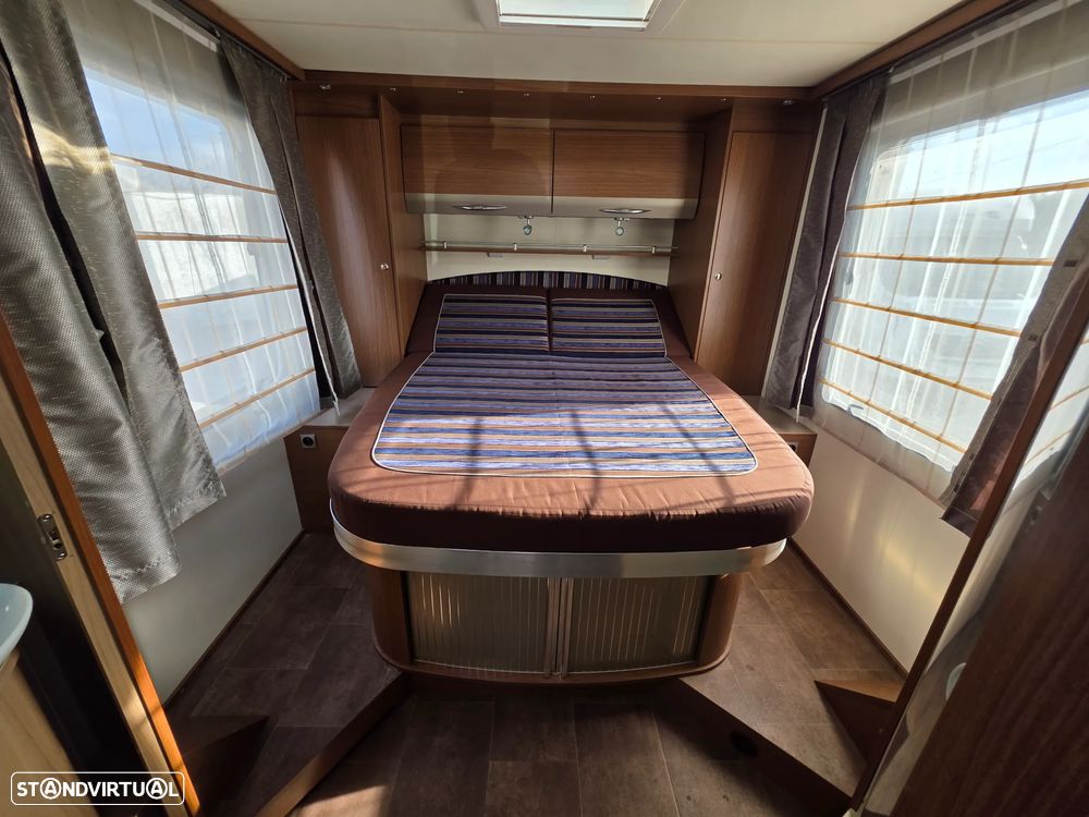 Burstner Privilége T727 2.3 130CV - 14