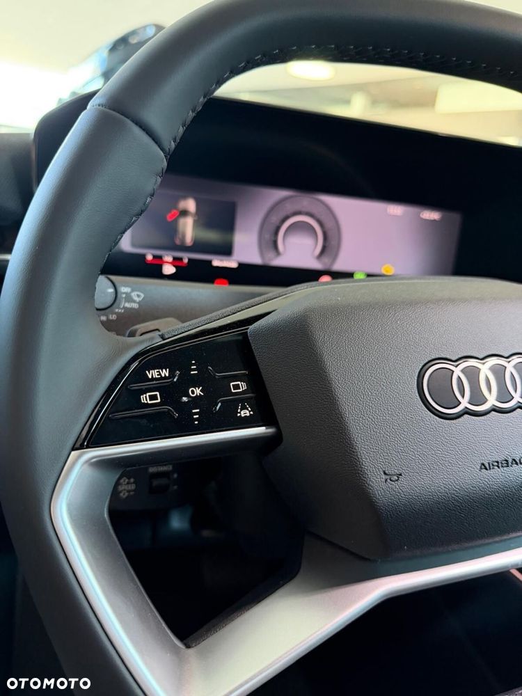 Audi Q3 - 16