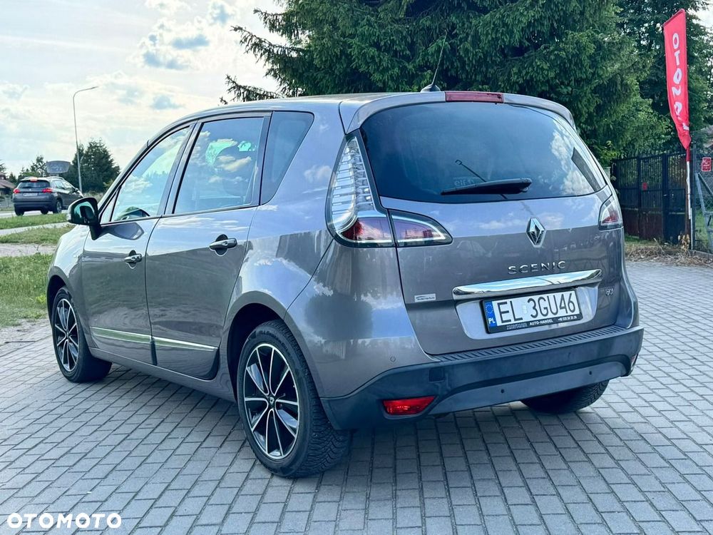 Renault Scenic 1.5 dCi Bose EDition - 11
