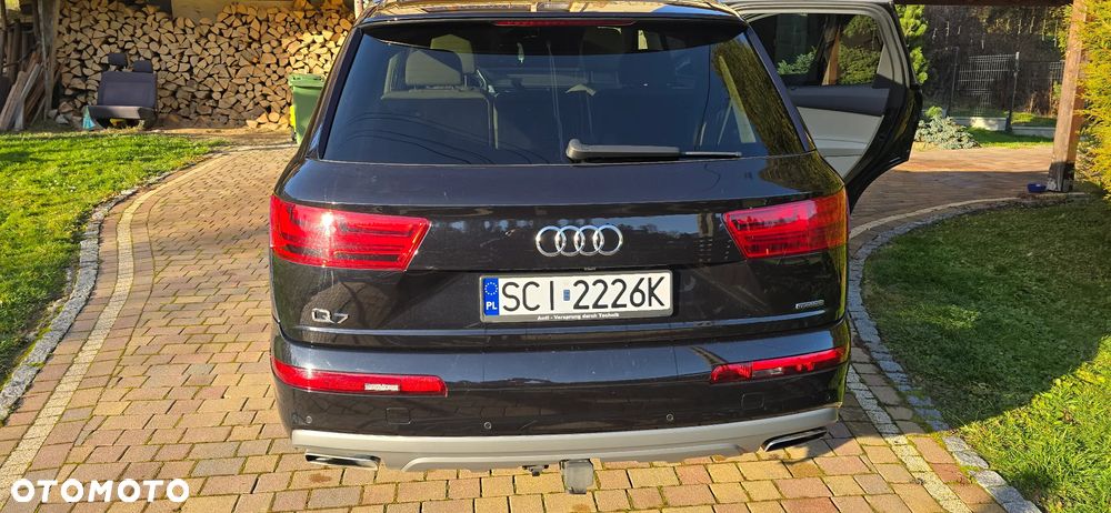 Audi Q7 - 32