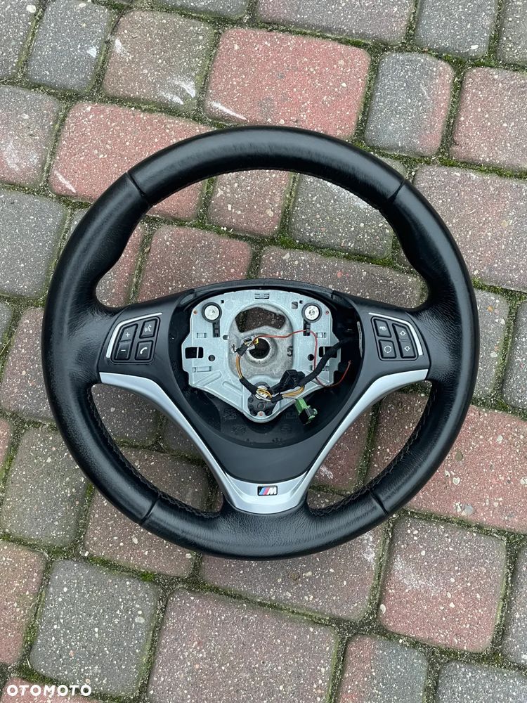 bmw e90 e91 e92 kierownica stan wzorowy nie obszywana