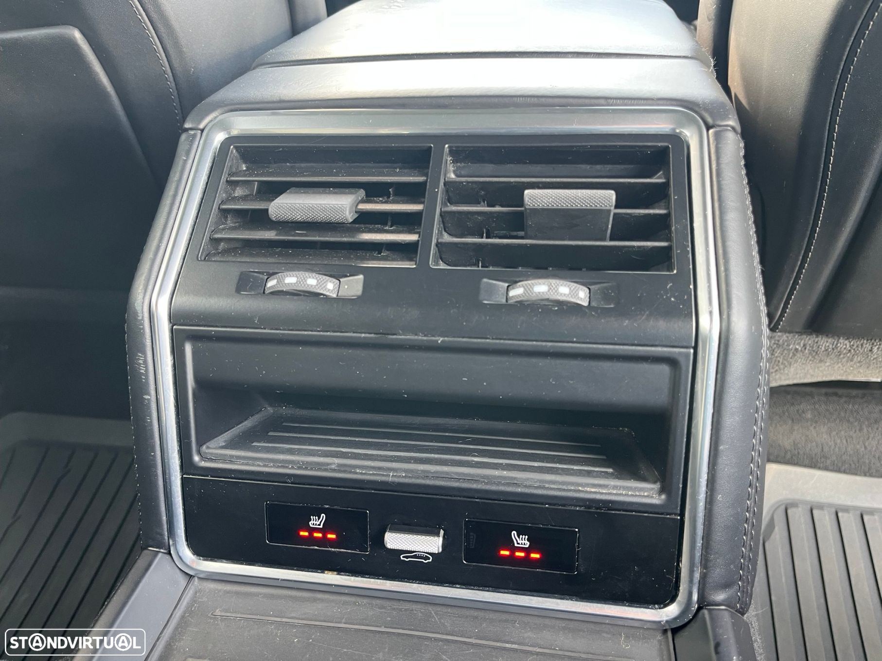 Porsche Panamera Sport Turismo 4 E-Hybrid - 39