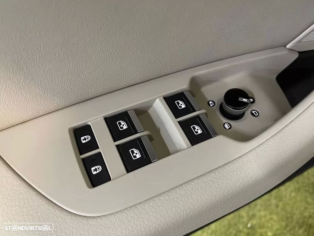 Audi A6 Avant 40 TDI Design S tronic - 30