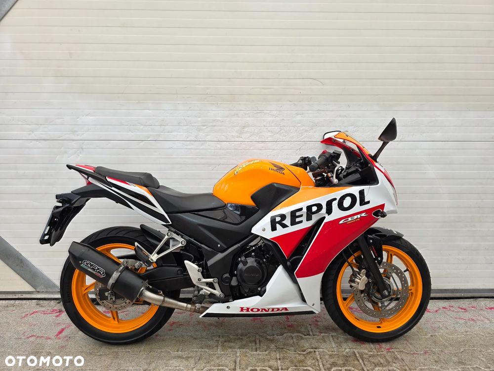 Honda CBR - 5