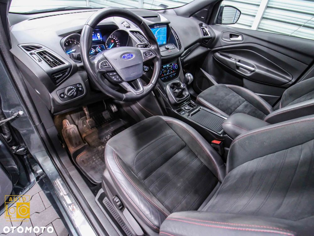 Ford Kuga 1.5 EcoBoost FWD ST-Line ASS - 18