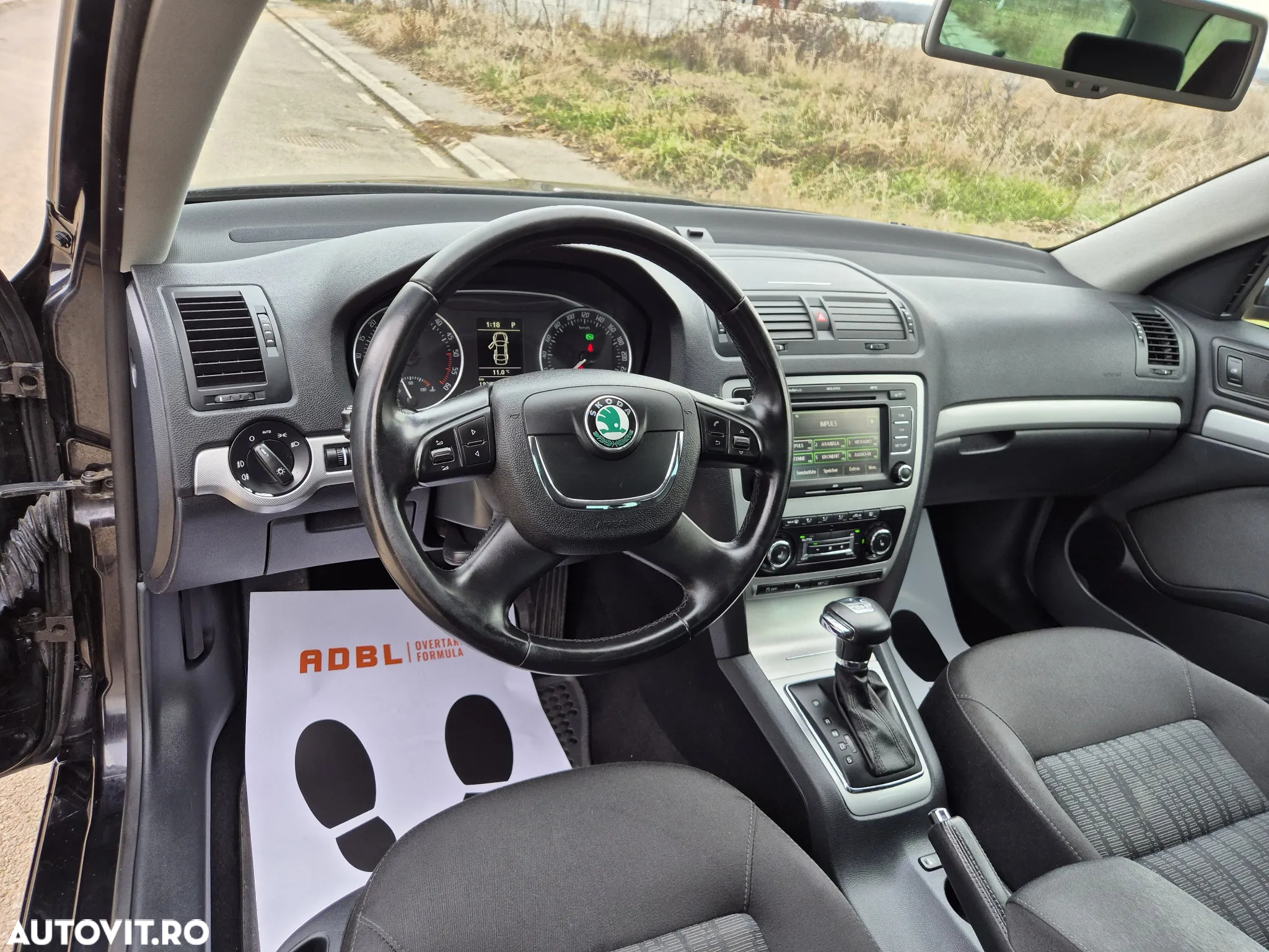 Skoda Octavia 1.6 TDI Business DSG - 5