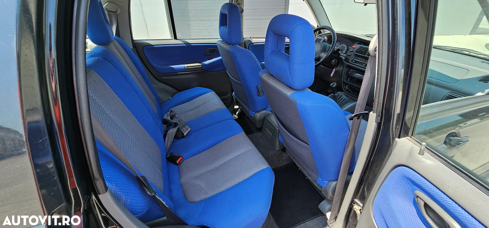 Suzuki Grand Vitara 2.0 Comfort - 6