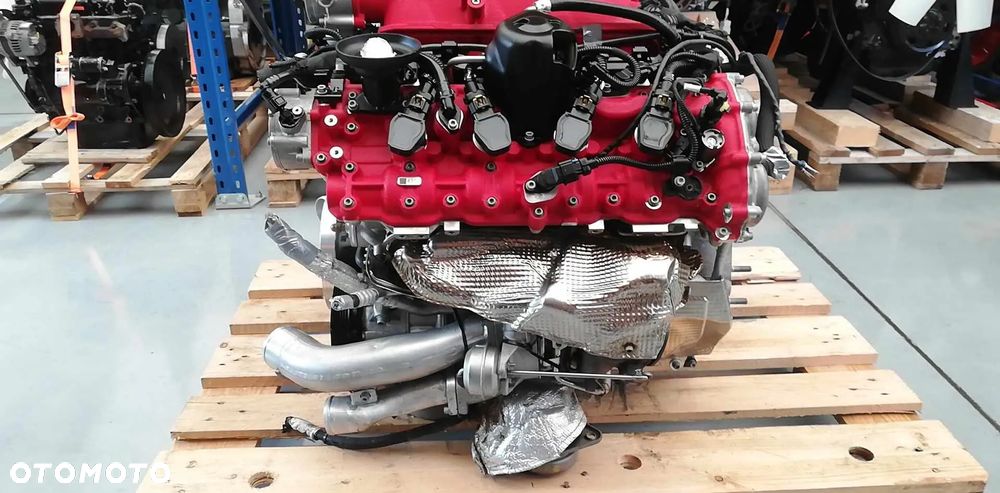 silnik Ferrari California T V8 3,9 F154 BB Twin 105 691 zł netto - 4