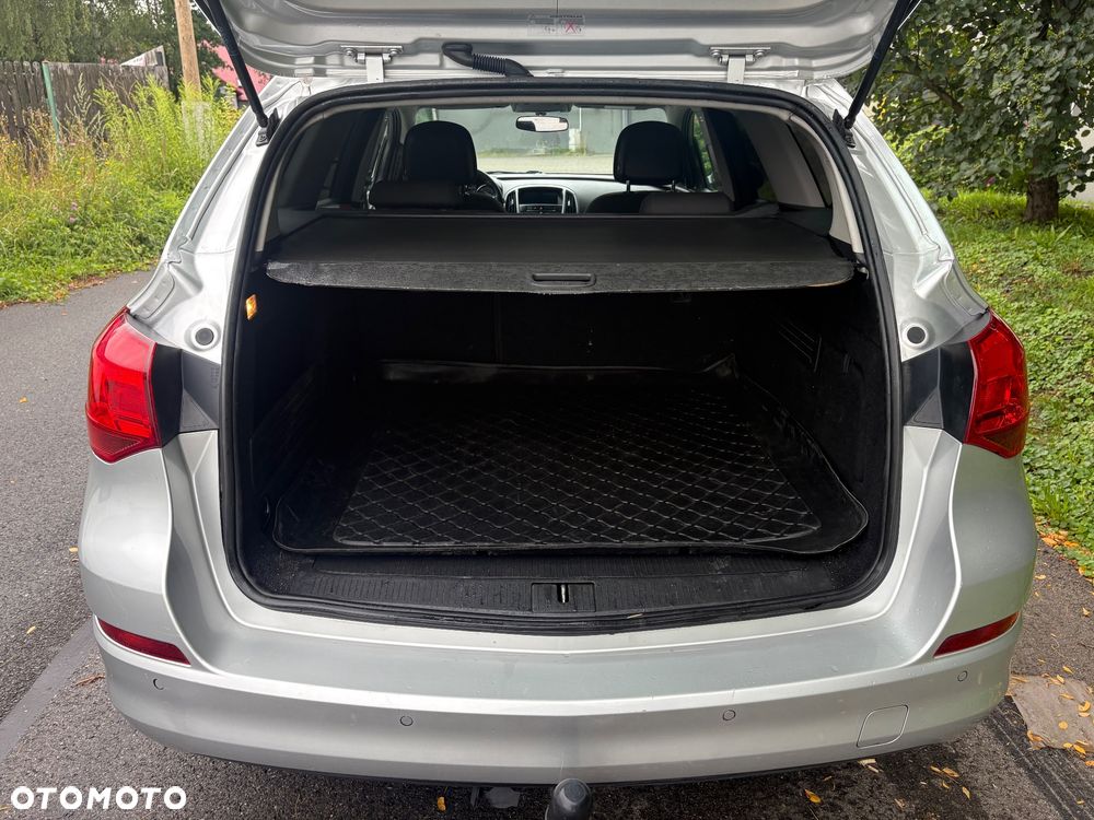 Opel Astra 1.4 T Cosmo - 11