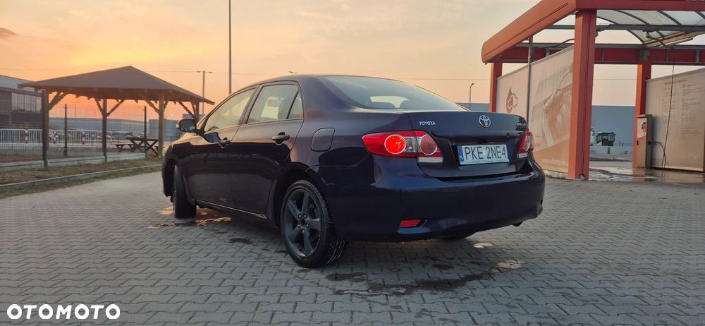 Toyota Corolla 1.6 Premium - 3