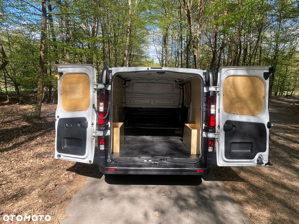 Renault Trafic - 19