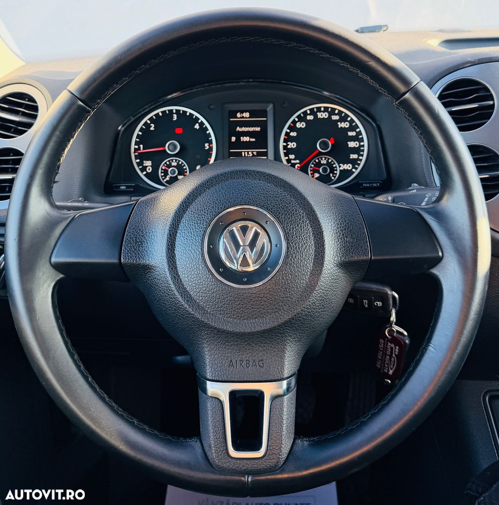 Volkswagen Tiguan 2.0 TDI DPF BlueMotion Technology Trend & Fun - 31