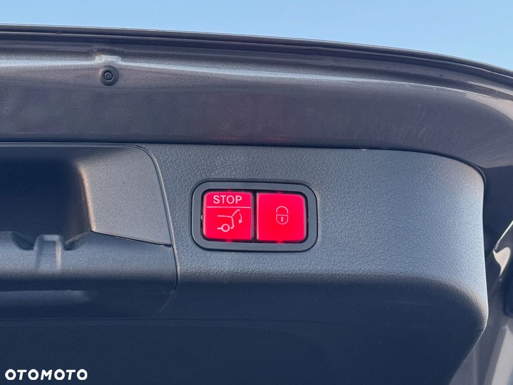 Mercedes-Benz Klasa B 200 d 8G-DCT AMG Line Advanced Plus - 22