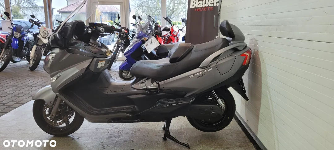 Suzuki Burgman - 15