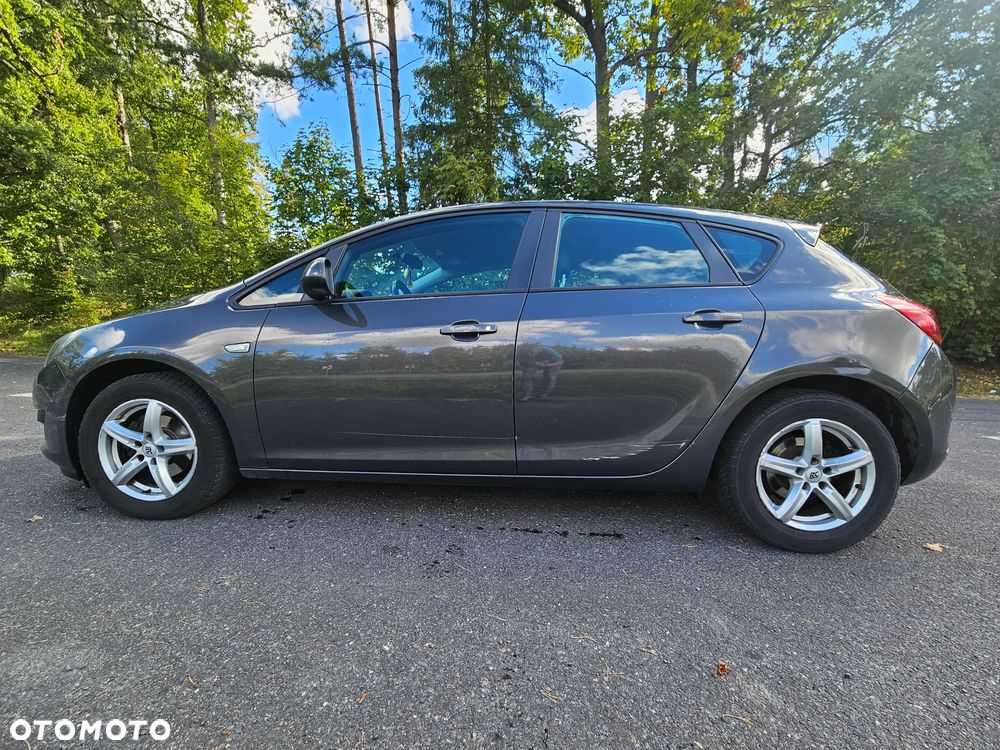 Opel Astra IV 1.6 Enjoy - 8