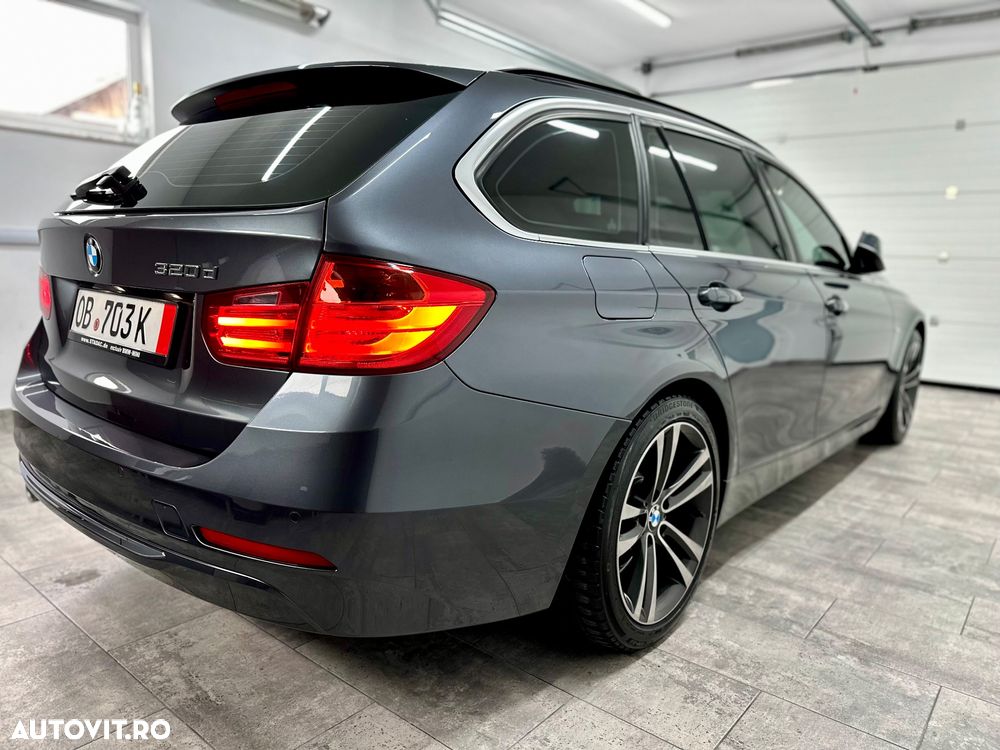 BMW Seria 3 320d Aut. Luxury Line - 33
