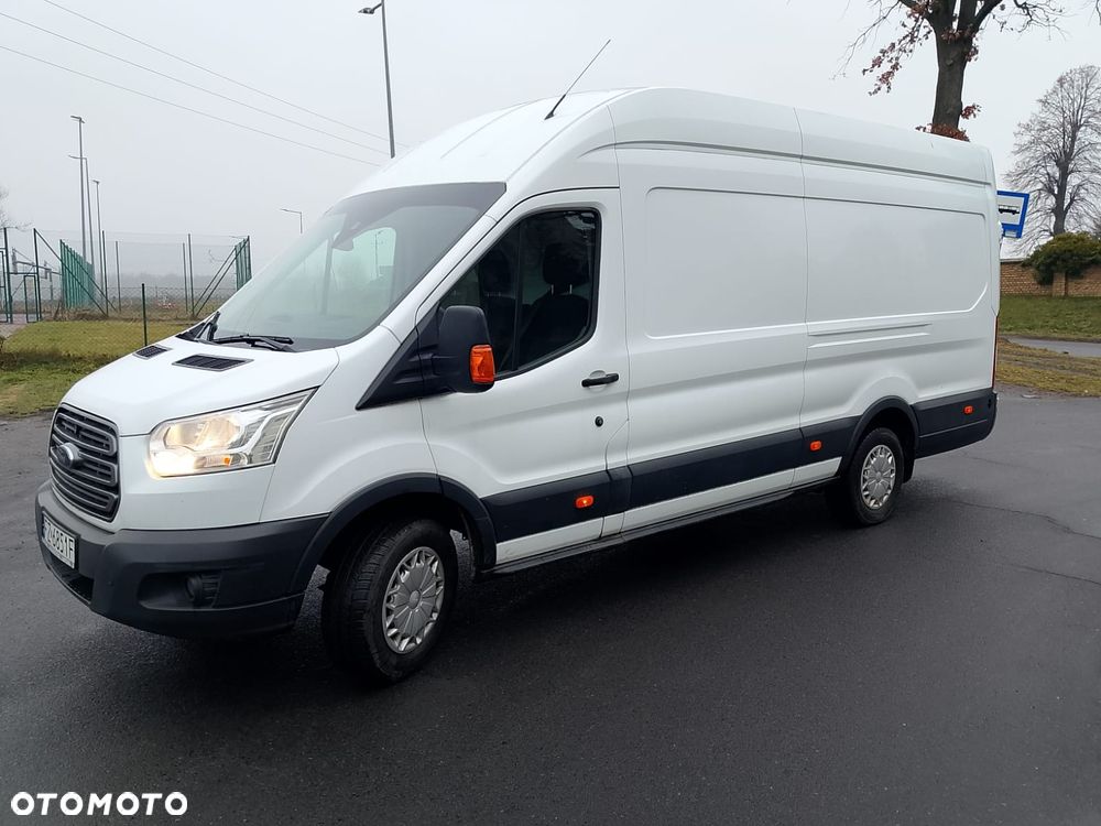 Ford Transit - 1