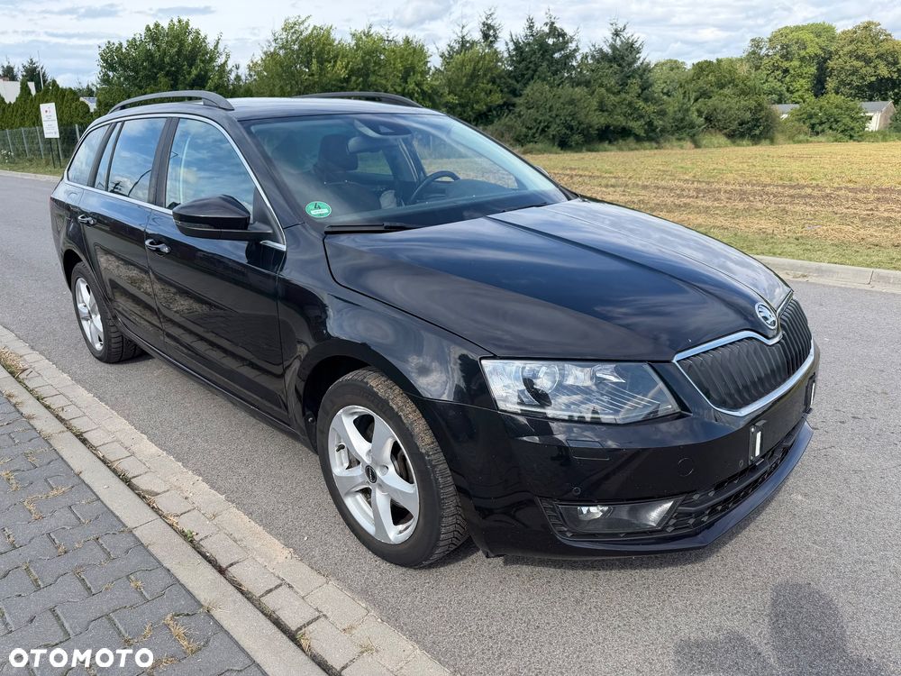 Skoda Octavia 2.0 TDI DSG Style - 1