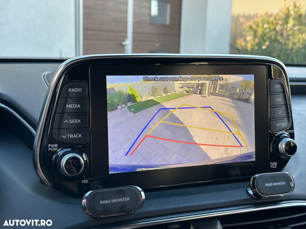 Hyundai Santa Fe - 16