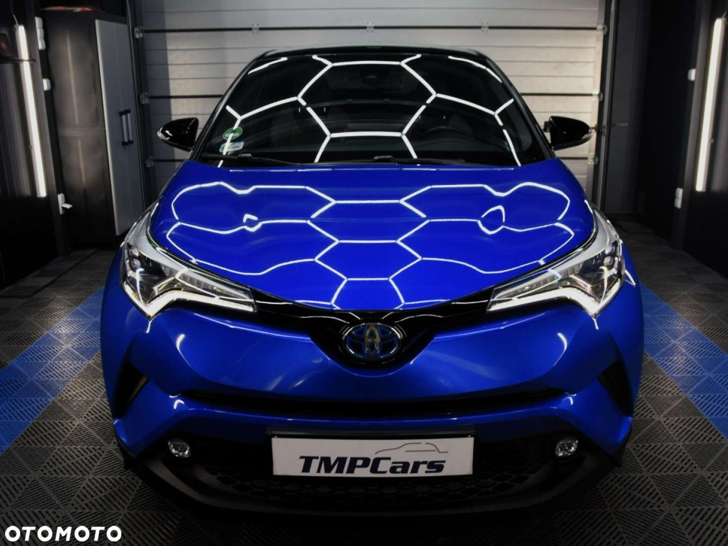 Toyota C-HR - 9