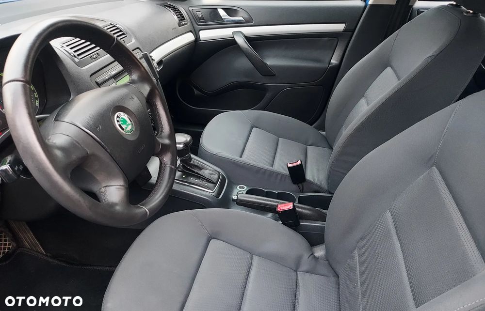 Skoda Octavia 1.6 Automatik Team Edition - 24