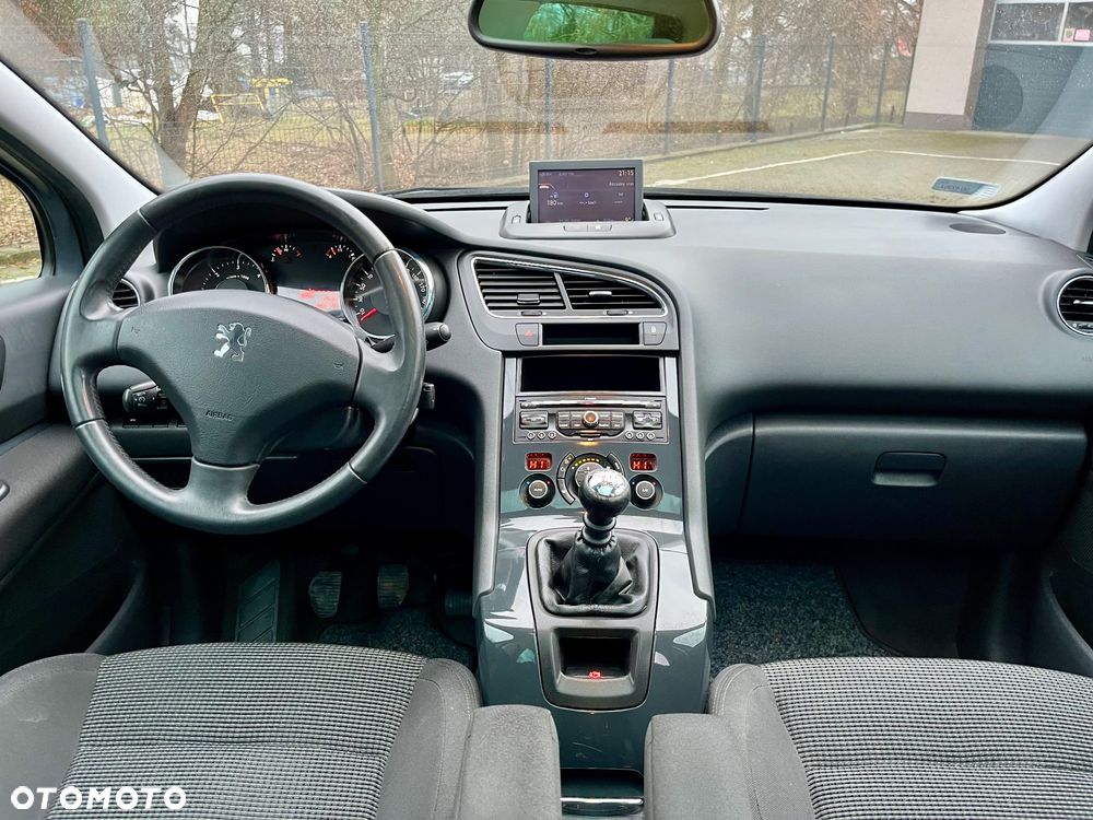 Peugeot 5008 HDI FAP 150 Allure - 16