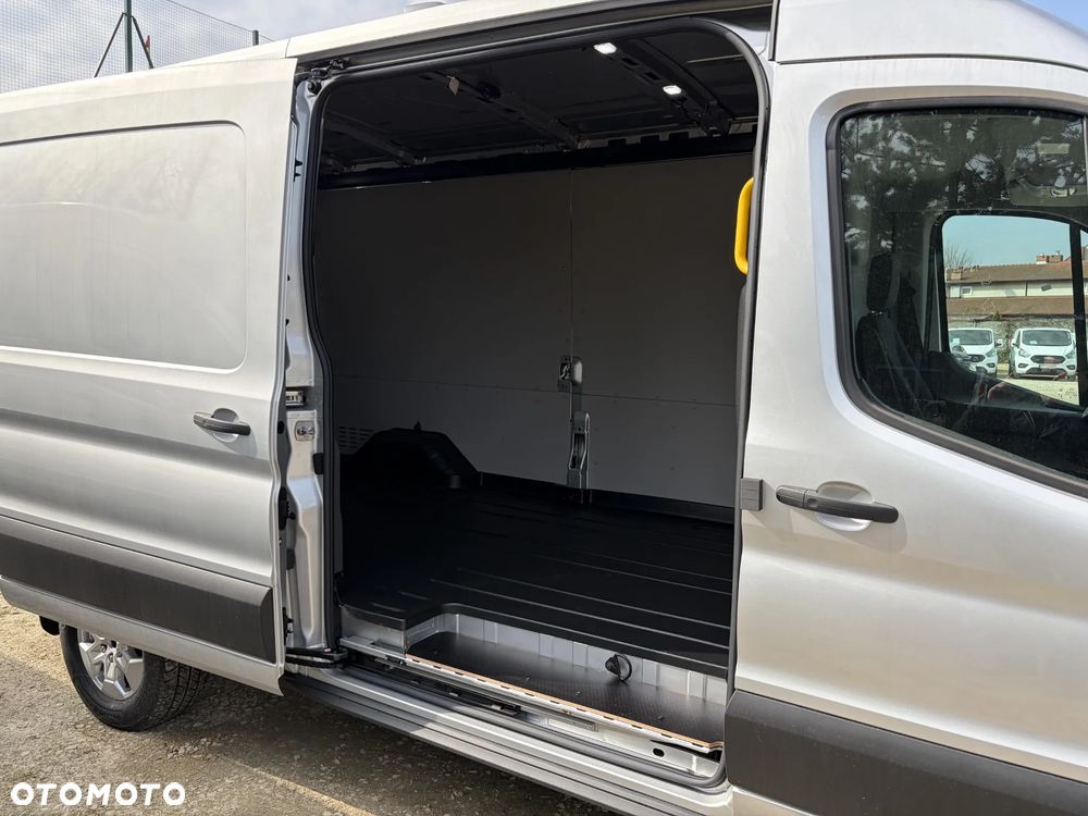 Ford Transit L3H2 Van 165KM M6 LIMITED - 15