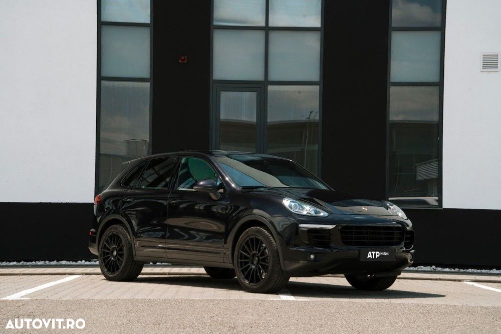 Porsche Cayenne - 27