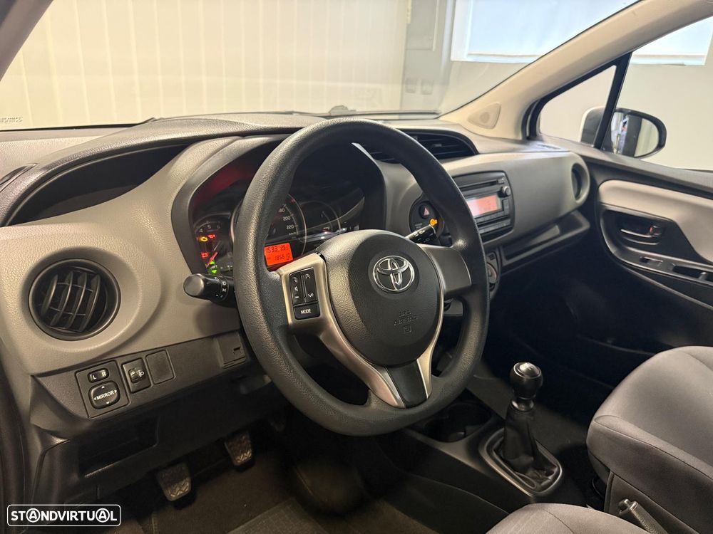 Toyota Yaris Bizz 1.4 D-4D AC - 5